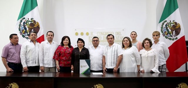 Ejecutivo entrega quinto Informe de Gobierno al Congreso, como marca la Constitución