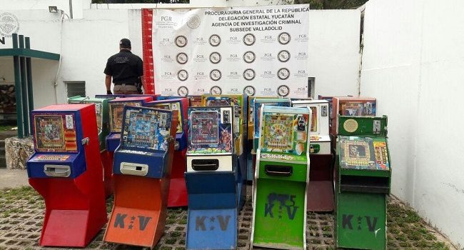 Aseguran máquinas tragamonedas en Valladolid