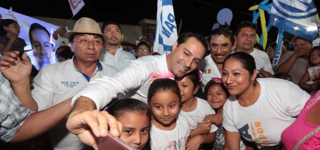 Propone Vila aumentar el presupuesto para el sector salud