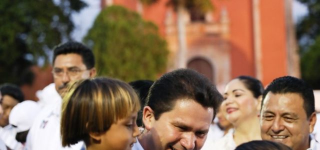 Mejorar la economía familiar: Mauricio Sahuí
