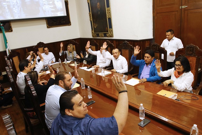 Photo of Aprueban por unanimidad la solicitud de licencia de Mauricio Vila Dosal   