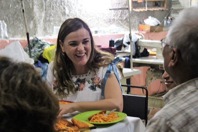 Photo of Cecilia Patrón visita a amigos en el sur de Mérida