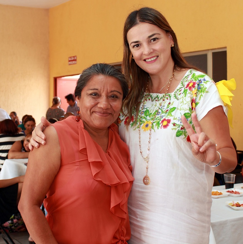 Photo of Reafirma su compromiso Cecilia Patrón de impulsar la educación