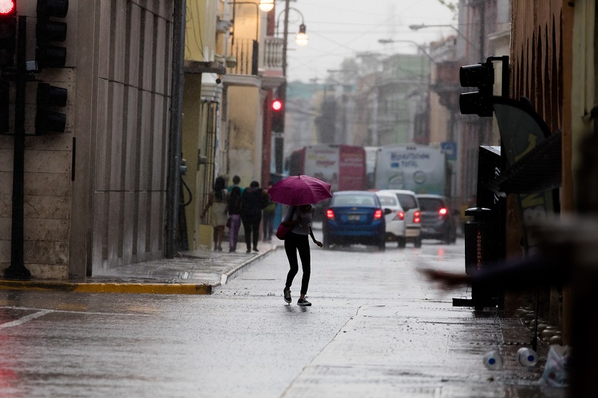Photo of Exhortan a tomar precauciones ante fuertes lluvias