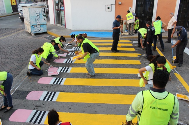 Photo of El arte toma las calles … así pintaron un paso peatonal
