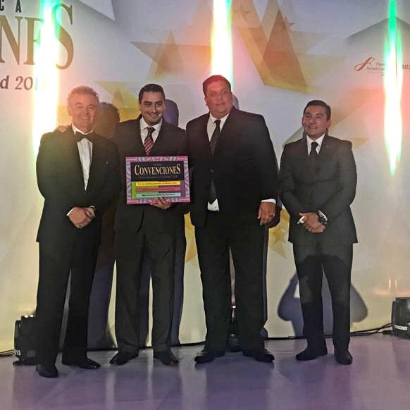 Photo of Recibe Yucatán el premio como mejor OCV de todo el país