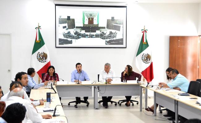 Photo of Diputados y Especialistas analizan Ley contra Adicciones