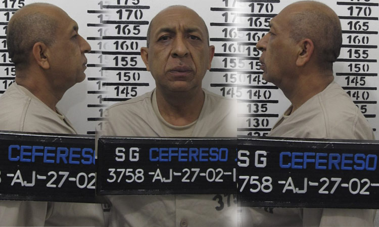 Photo of Condenan a 55 años de cárcel a “La Tuta” por secuestro