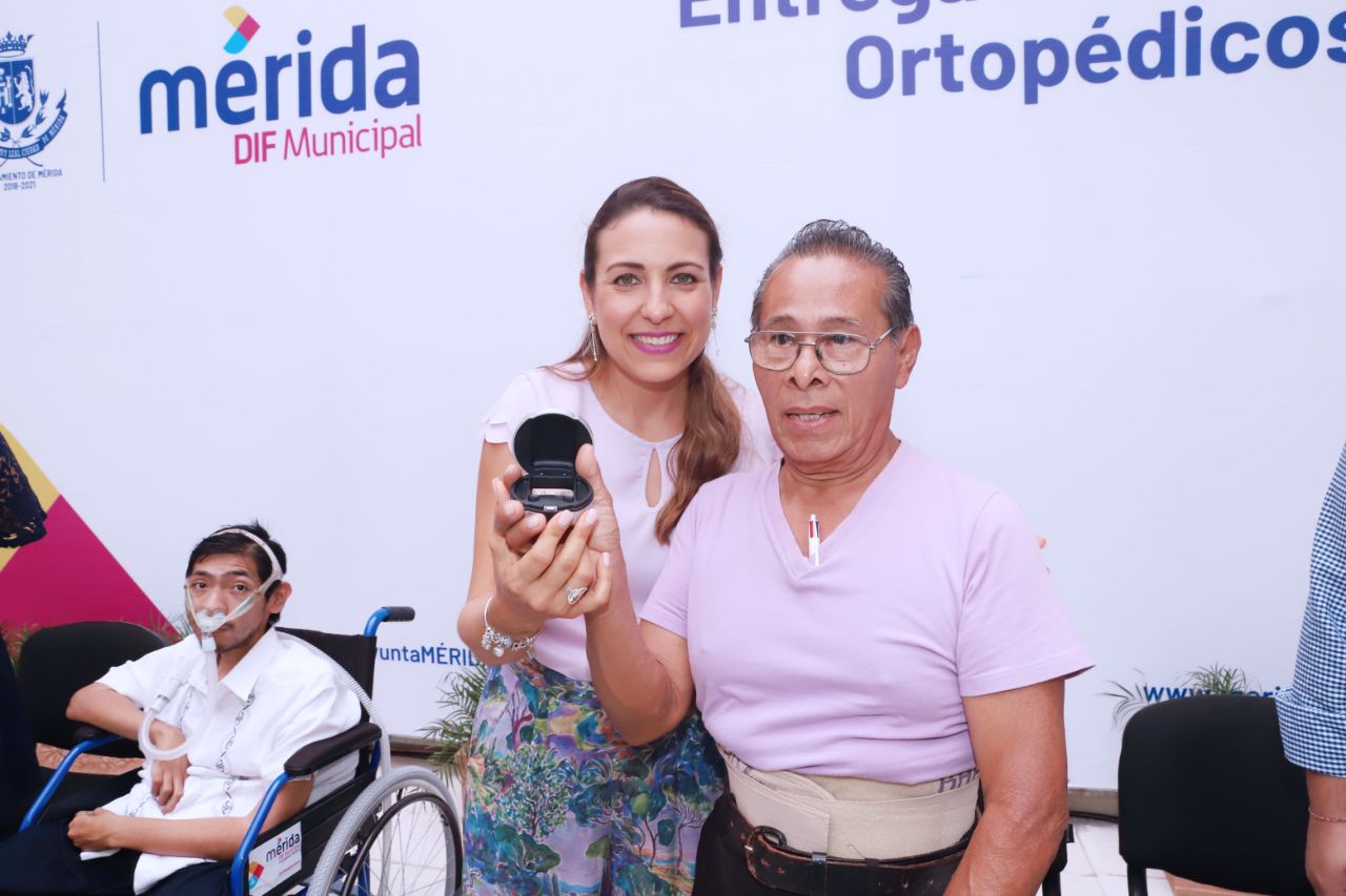 Photo of DIF Mérida realiza la tercera entrega masiva de aparatos ortopédicos