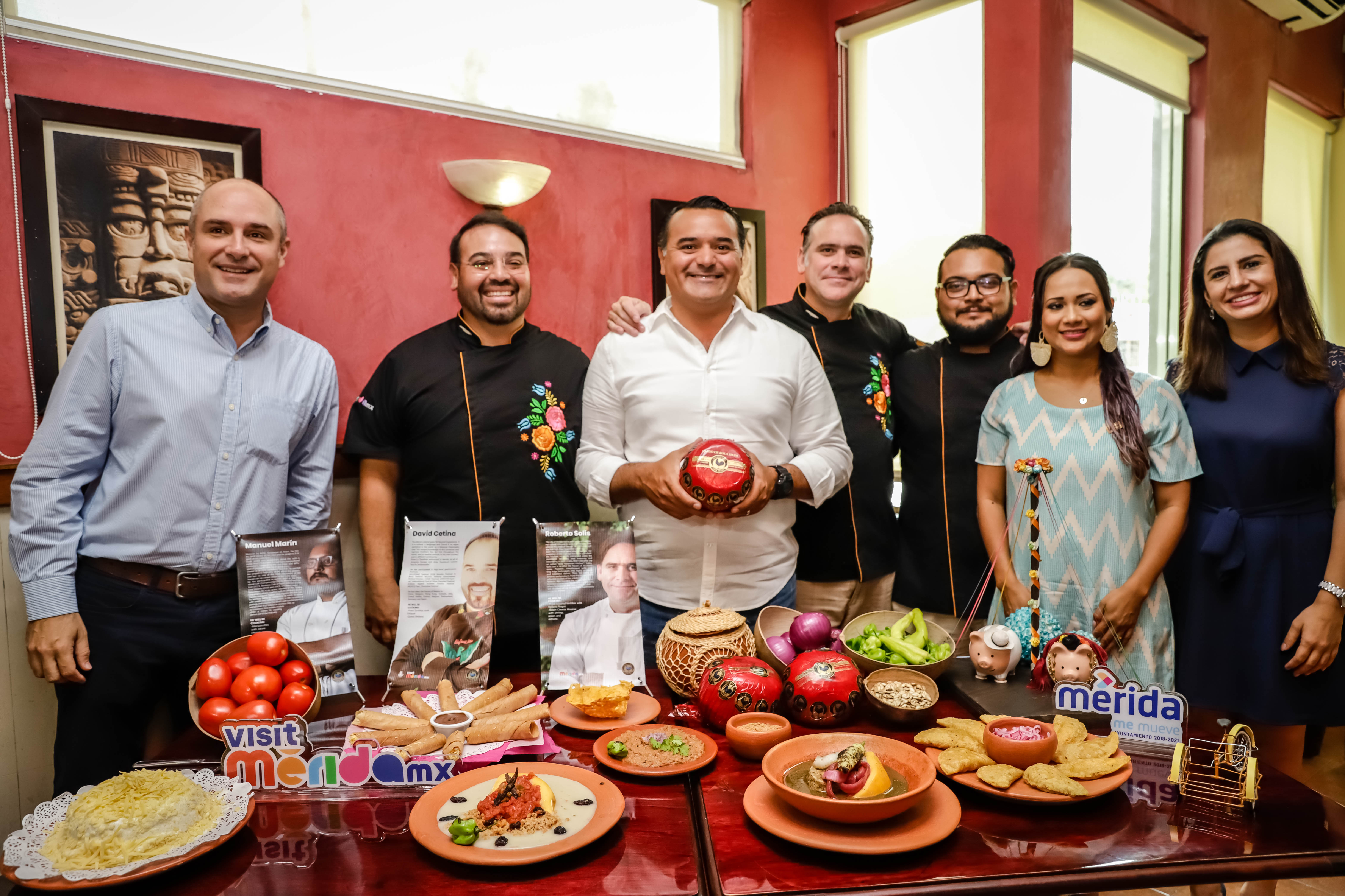 Photo of Mérida apuesta a la gastronomía como estandarte turístico y económico, afirma el alcalde Renán Barrera