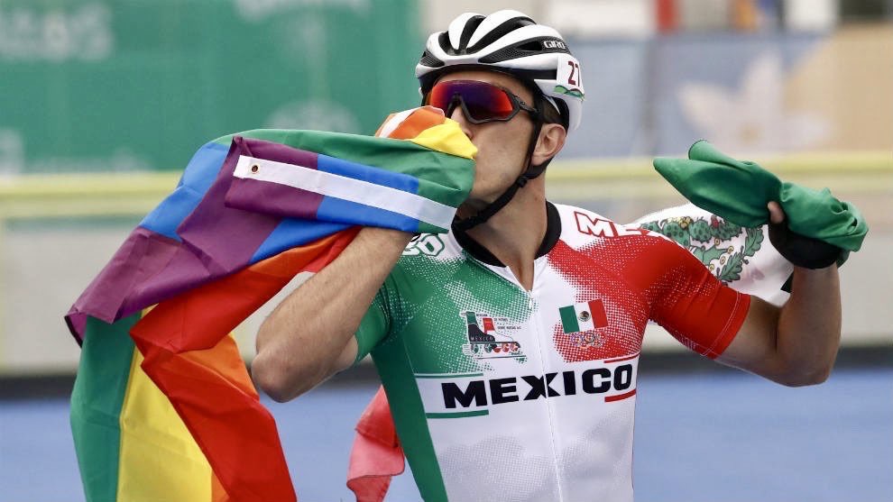Photo of “Soy gay y estoy orgulloso de poder decirlo”: Jorge Luis Martínez, patinador mexicano