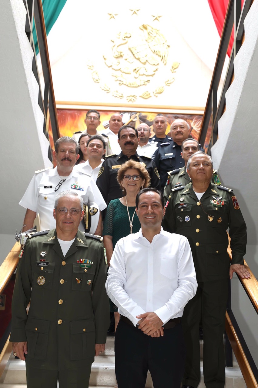 Photo of Gobierno de Yucatán, Fuerzas Armadas y autoridades federales refuerzan coordinación en materia de seguridad