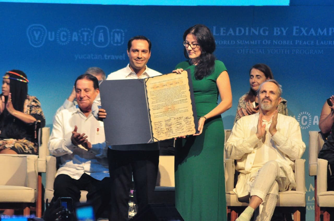 Photo of Ganadores de Premios Nobel declaran a Yucatán como un estado de paz