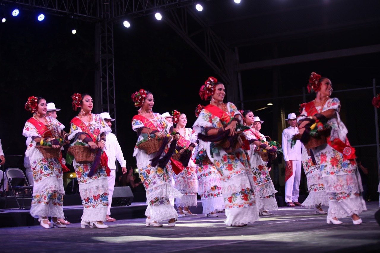 Photo of Cultura para todos, prioridad del Gobernador Mauricio Vila Dosal