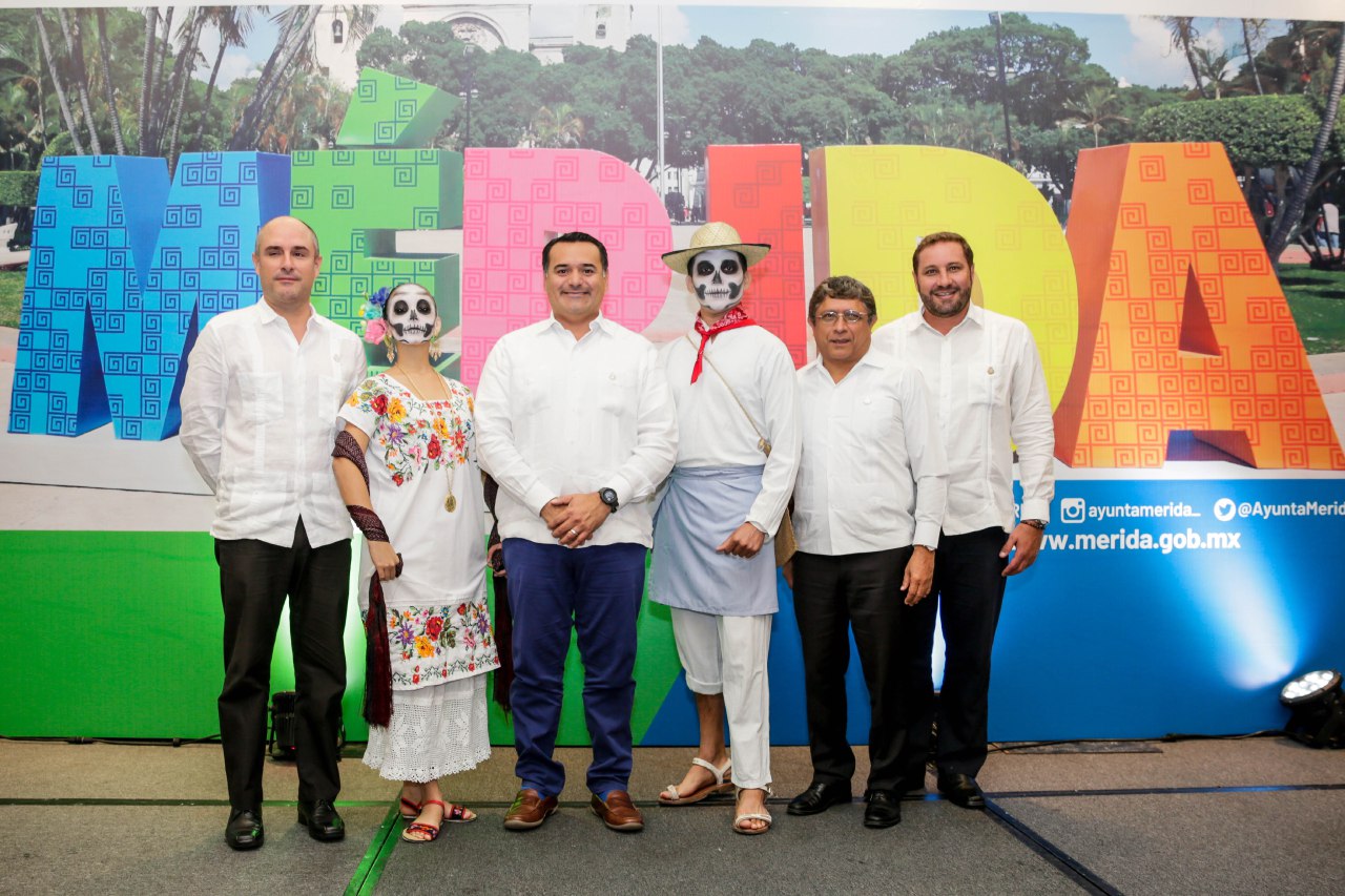 Photo of Mérida se mantiene a la vanguardia en cultura y arte, afirma el alcalde Renán Barrera