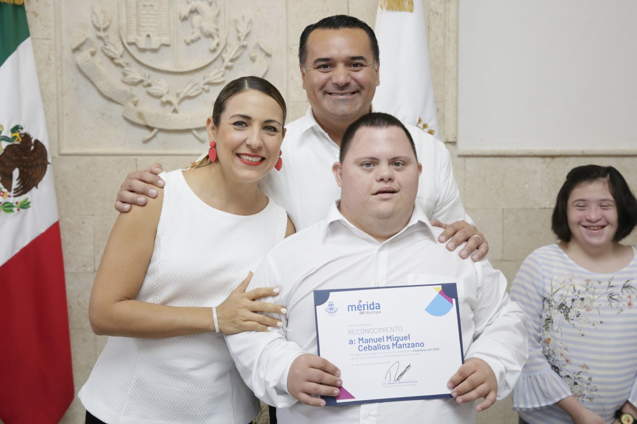 Photo of Alcalde Renán Barrera fomenta acciones de inclusión y bienestar para grupos vulnerables
