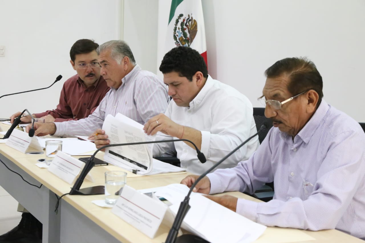 Photo of Aprueban en comisión la Ley de Mejora Regulatoria