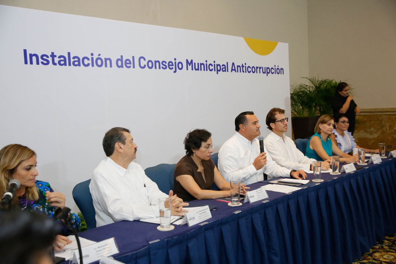 Photo of El alcalde Renán Barrera instala el primer Consejo Municipal Anticorrupción