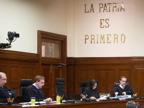 Photo of Niña con Síndrome de Down gana batalla en Suprema Corte