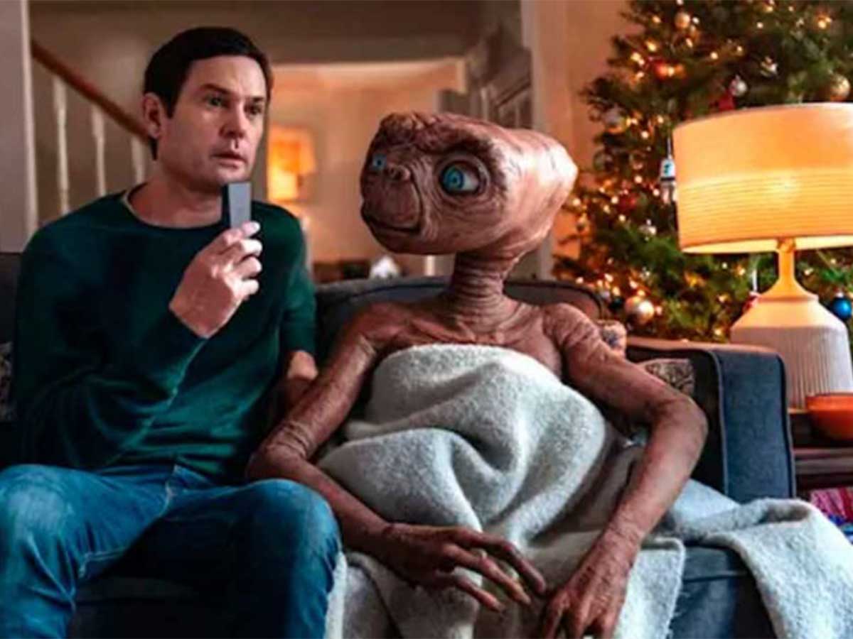 Photo of ‘E.T., el extraterrestre’ visita a ‘Elliot’ 37 años después