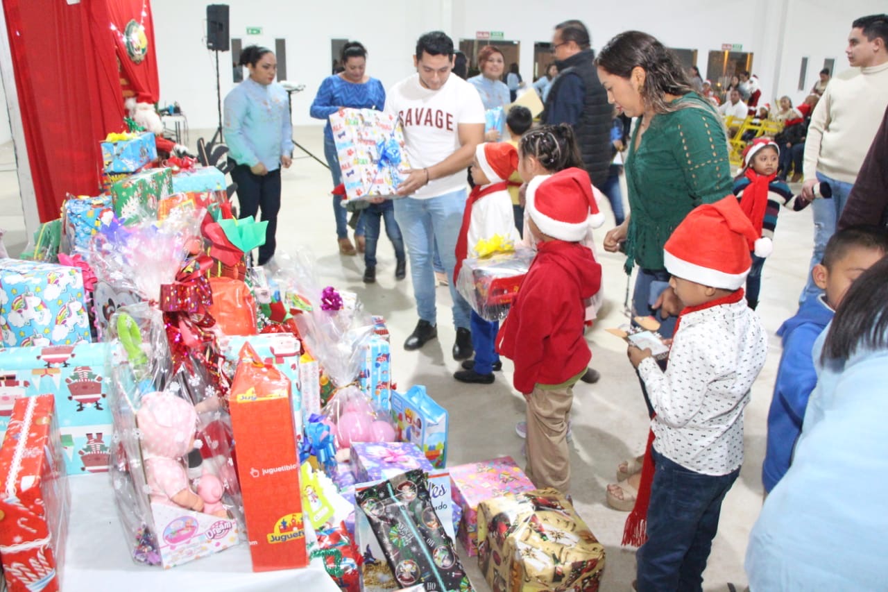 Photo of Celebración navideña del centro de autismo de Tekax