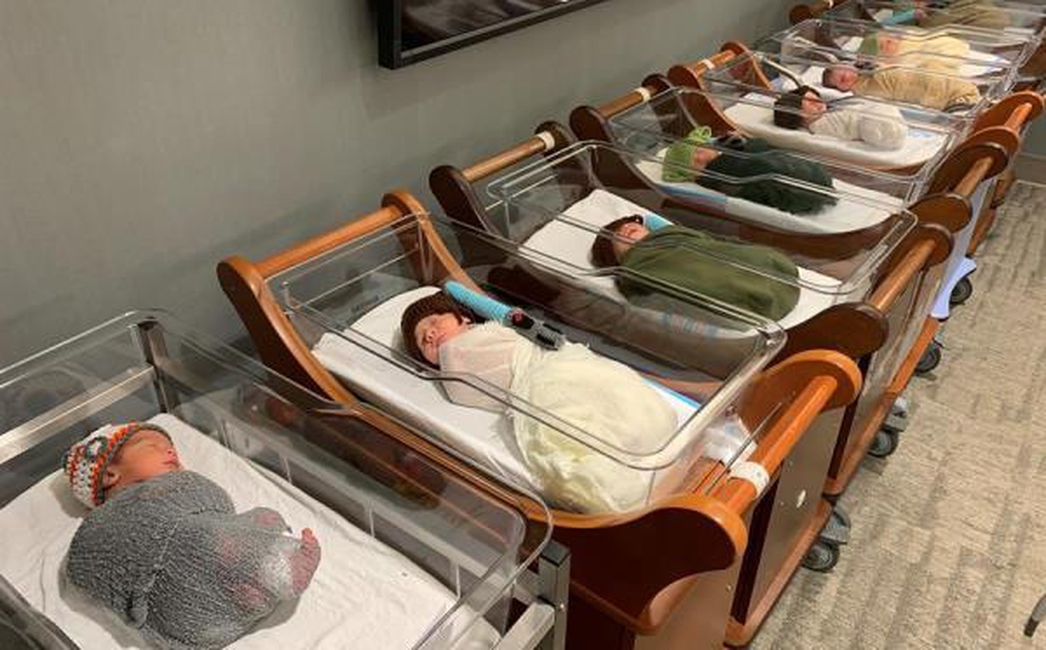 Photo of Hospital de Florida viste a recién nacidos como los personajes de ‘Star Wars’
