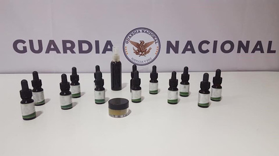 Photo of Aseguran cristal y cannabis en aeropuerto de Mérida
