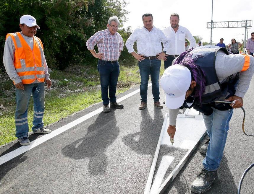 Photo of El alcalde Renán Barrera Concha impulsa obras para el desarrollo de las comisarías de Mérida