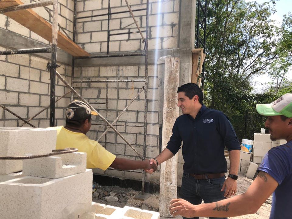Photo of Alcalde de Tekax supervisa las acciones de vivienda que beneficiarán a los habitantes de Pocoboch