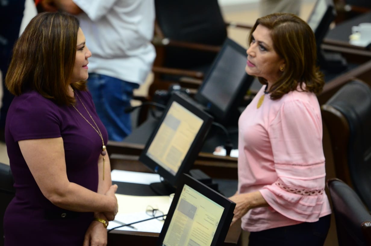 Photo of Extraña ausencia de una diputada priista y la abstención de dos morenistas