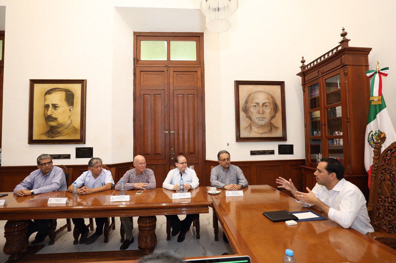 Photo of Instala el Gobernador Vila comité de asesoramiento con los mejores epidemiólogos y expertos en salud pública y privada de Yucatán ante contingencia sanitaria