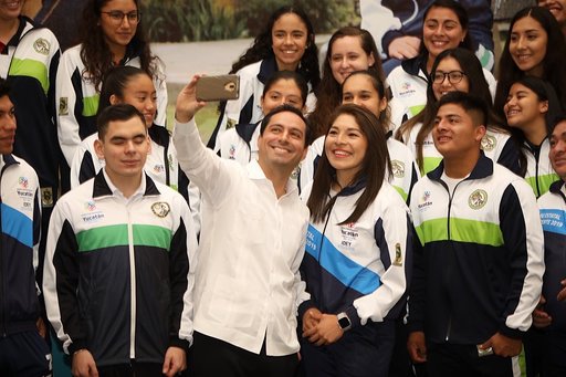 Photo of El Gobernador Mauricio Vila Dosal reconoce dedicación y esfuerzo de deportistas yucatecos