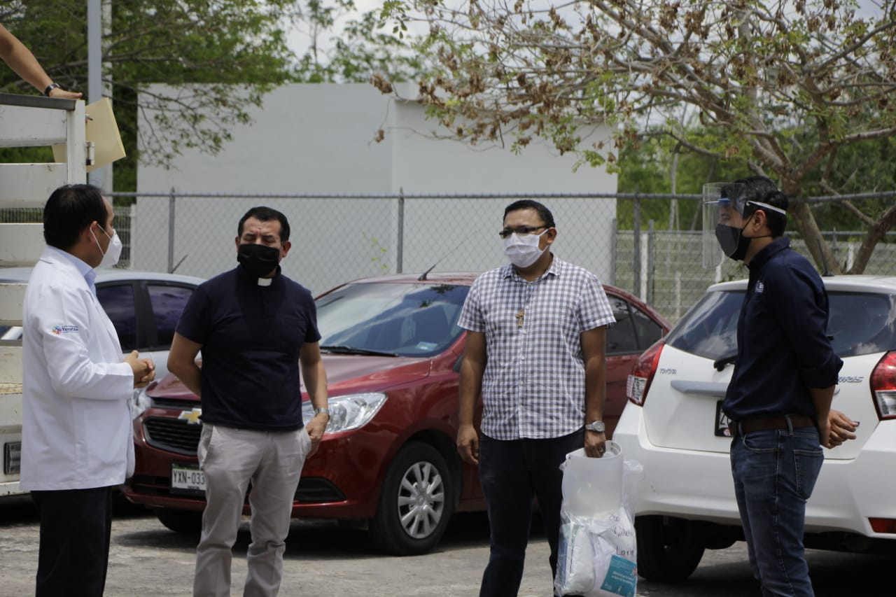 Photo of Dotan de insumos médicos al Hospital General de Tekax-Insabi