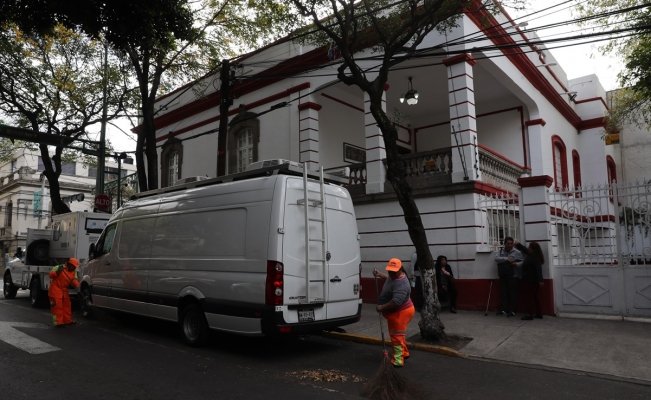 Photo of Compra Morena casa de campaña de AMLO a socio de Bartlett