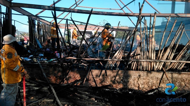 Photo of Fuego consume instalaciones de «Hunnab», asociación proambiental de Yucatán