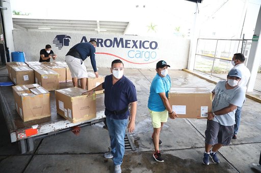 Photo of Llega a Yucatán más de una tonelada de donativos de la CDMX