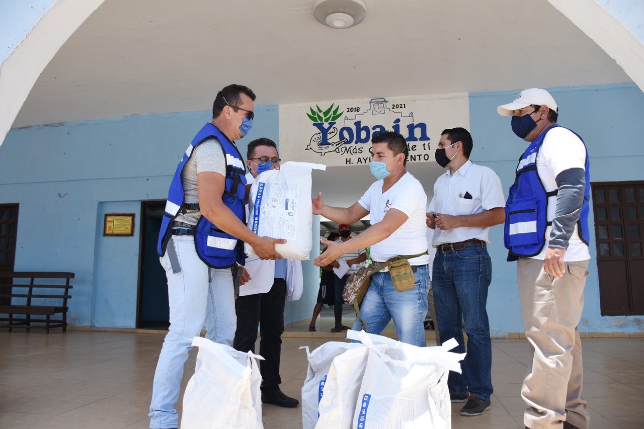 Photo of En Yucatán distribuyen larvicida en municipios inundados para evitar brotes de moscos