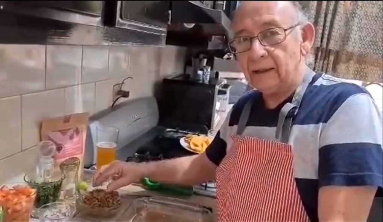 Photo of De abuelito desempleado a YouTuber