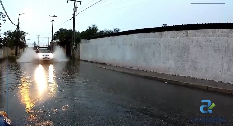 Photo of Inicia la «nueva normalidad» con fuertes lluvias y vientos para la Península de Yucatán