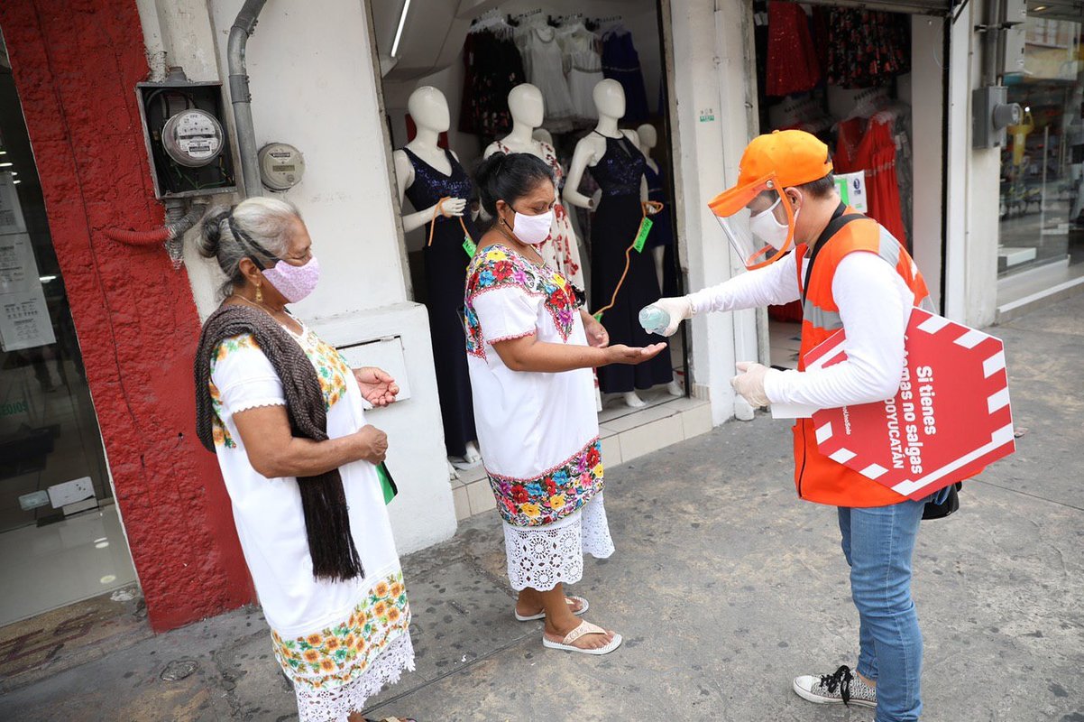 Photo of «Amigos de la Salud» recorren la ciudad para prevenir el Coronavirus