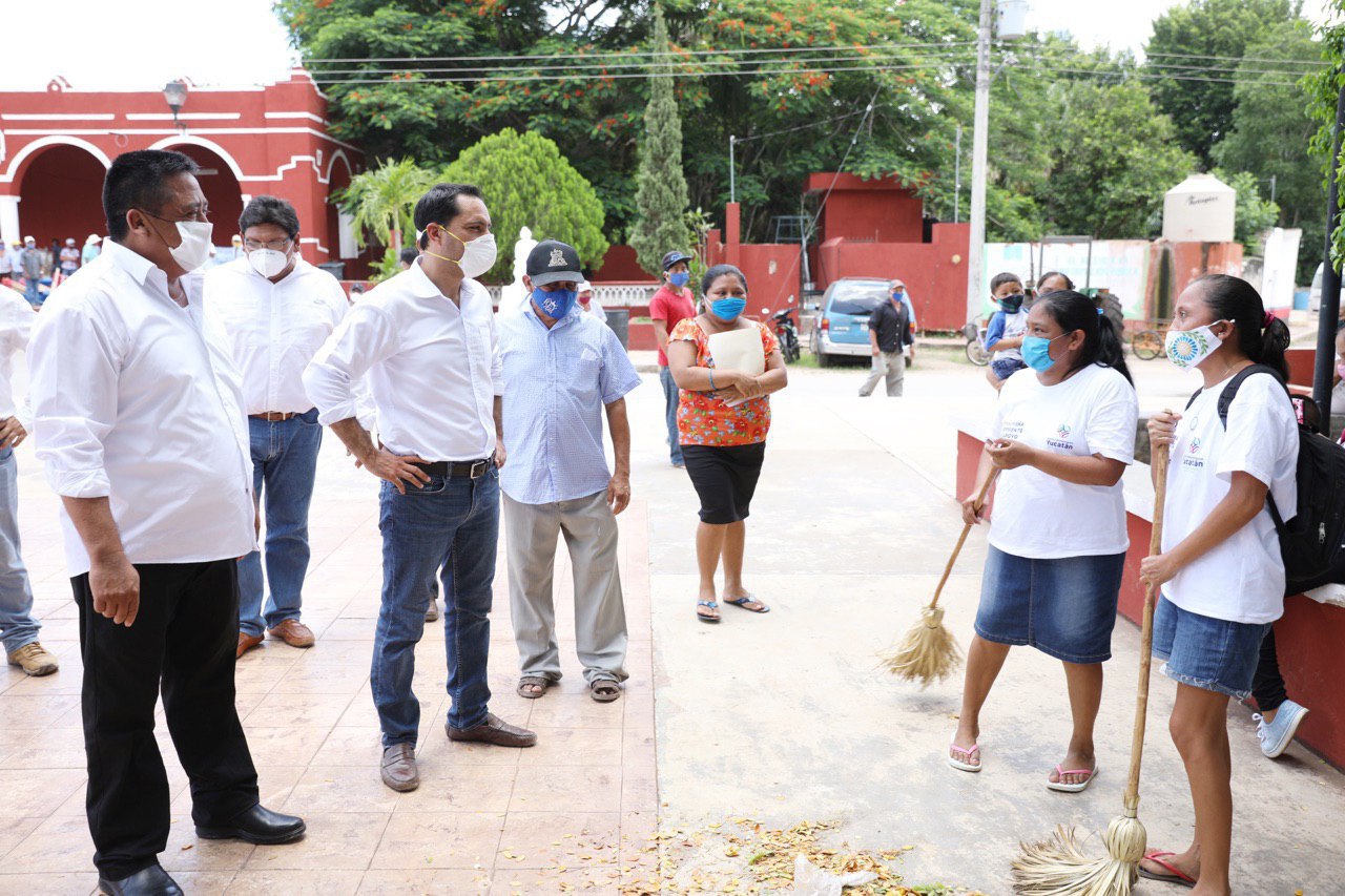 Photo of Gobernador Mauricio Vila continúa apoyando las actividades del campo yucateco