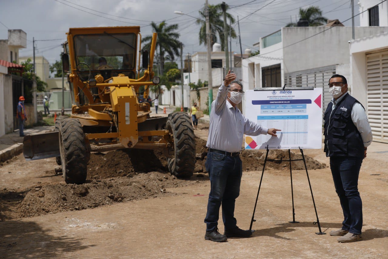 Photo of Dan banderazo de inicio a los trabajos de pavimentación en la Nuevo Yucatán