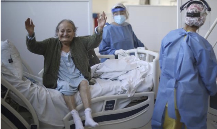 Photo of Abuelita de 102 años supera el Covid-19, en Querétaro