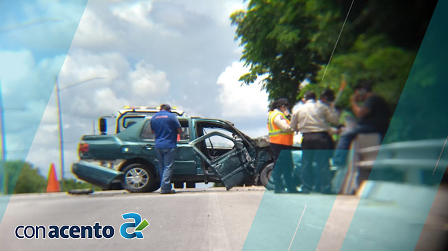 Photo of Fuerte accidente en el periférico de Mérida