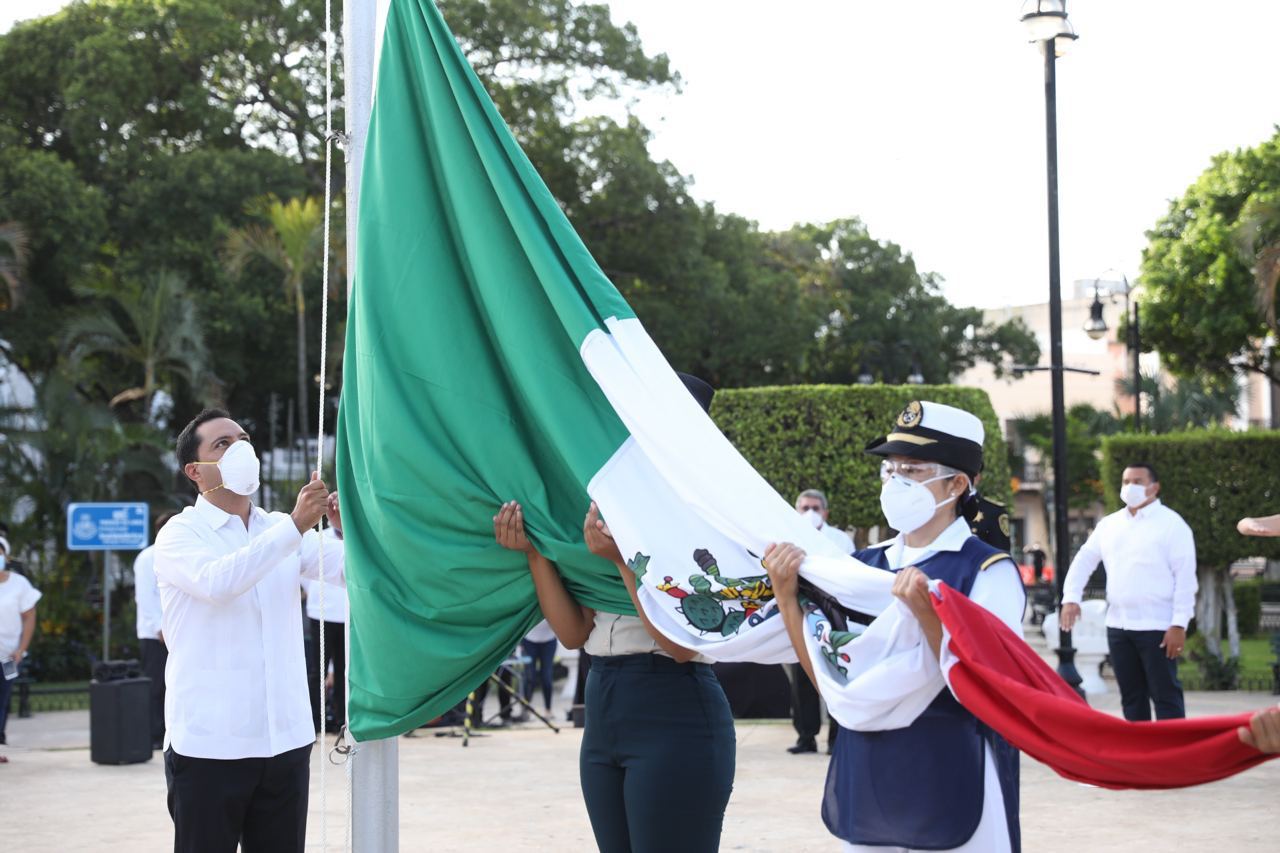 Photo of Yucatán rinde homenaje a las víctimas del Coronavirus, en la ceremonia cívica por la Independencia