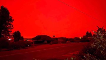 Photo of El rojo amanecer en San Francisco por incendios forestales de California