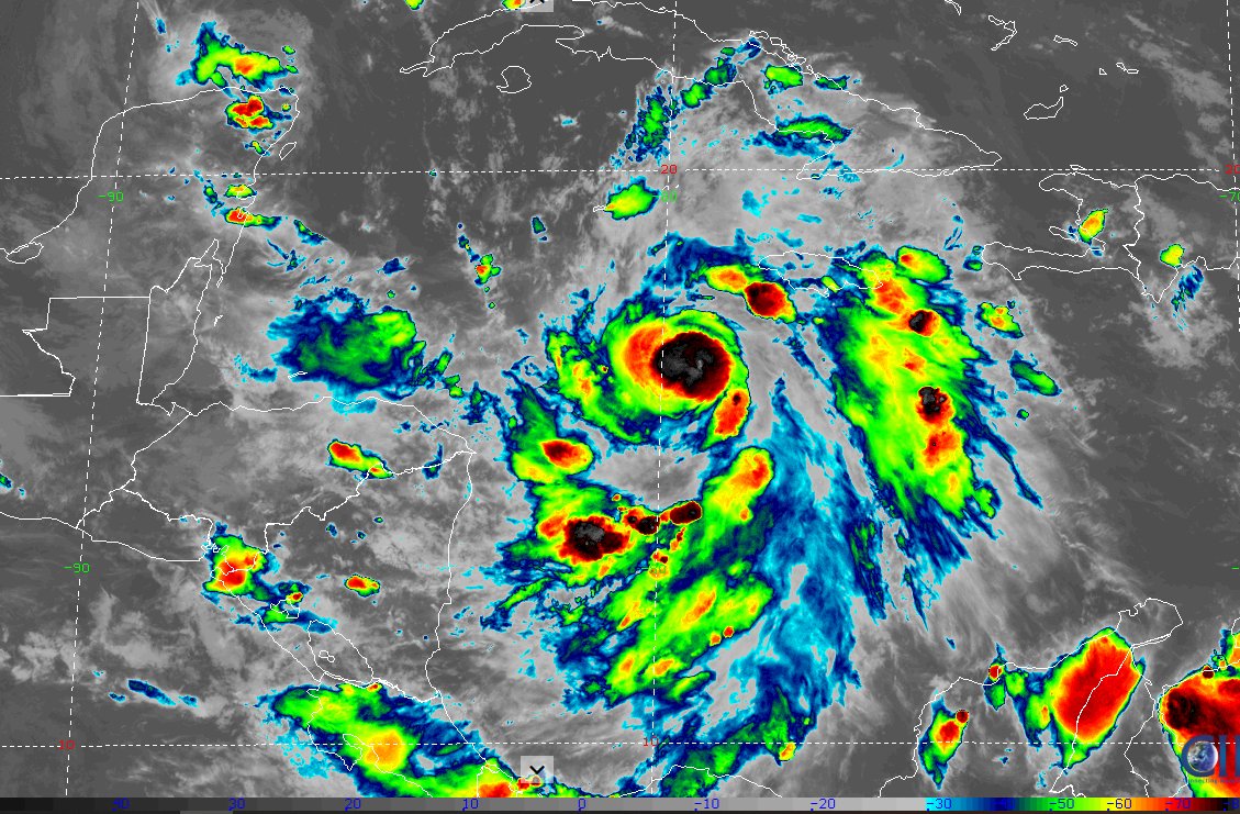 Photo of La tormenta tropical Delta se convierte en huracán