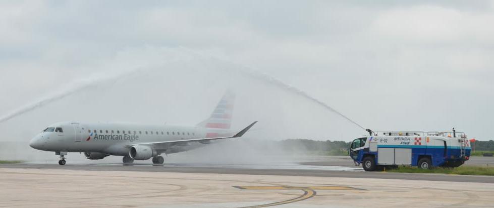Photo of Reactiva sus vuelos el Aeropuerto de Mérida y da la bienvenida a vuelo de Miami
