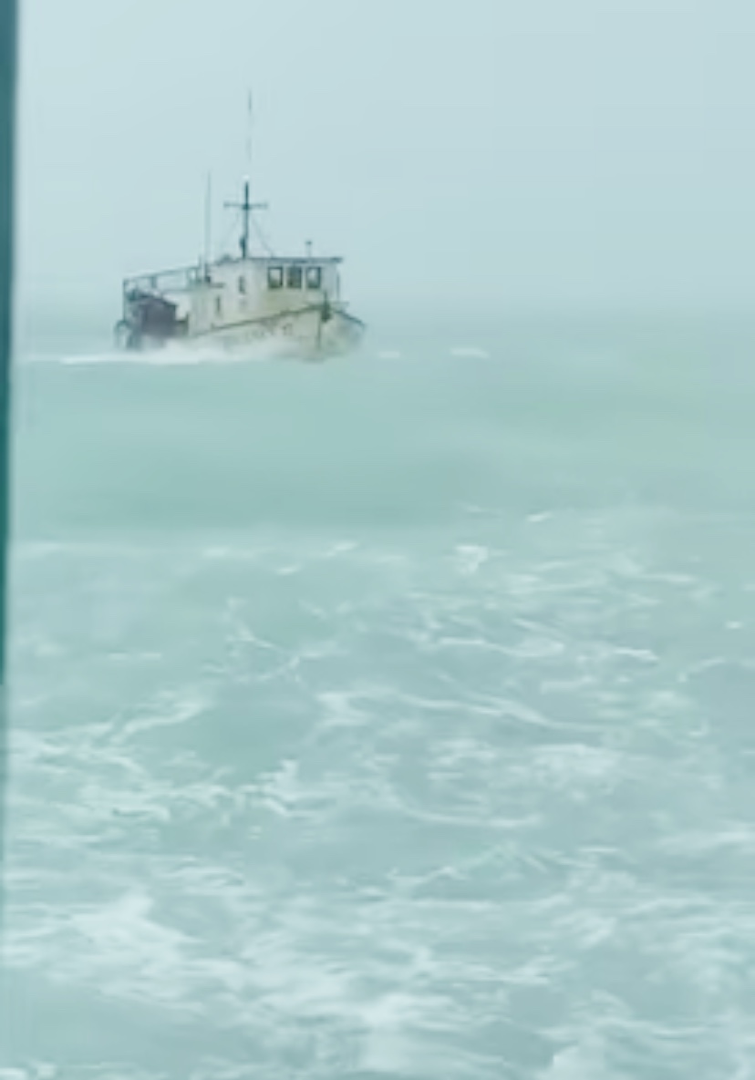 Photo of Posibles trombas, rachas de viento de 100 km/h, oleaje elevados, preve Conagua para las costas de Q. Roo y Yucatán
