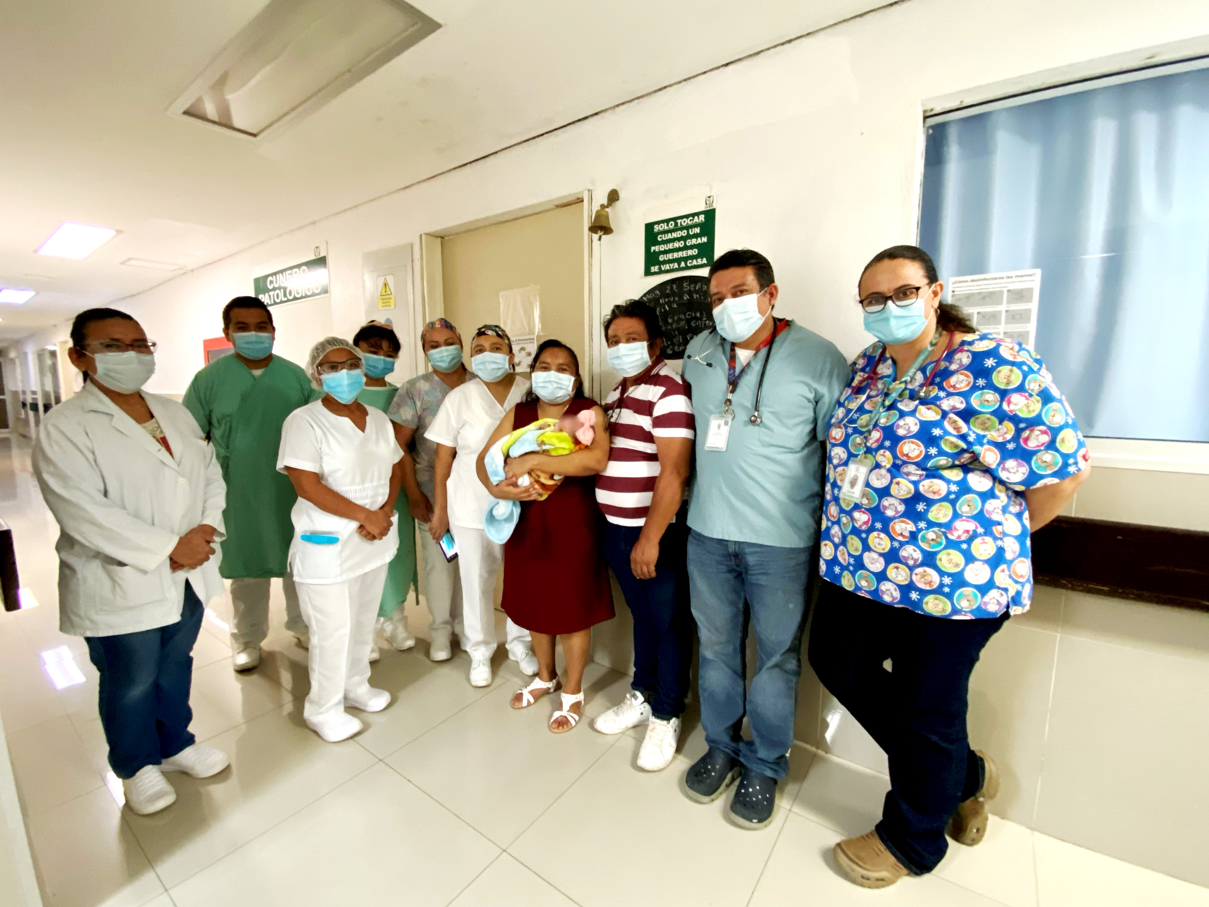 Photo of Bebé prematura salvada por médicos del IMSS en Yucatán